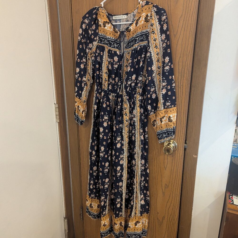 RusttyDustty Floral Maxi Boho‎ Long Sleeve Tie Collar Dress-Small